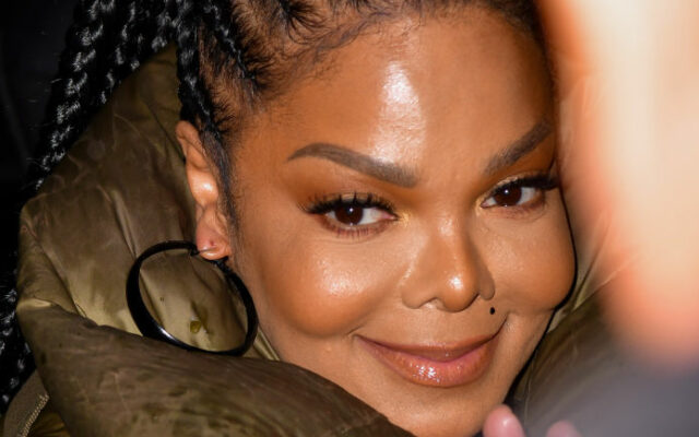 Janet Jackson Rocks Sweats As She’s Pictured In Public For The 1st Time In Nearly A Year